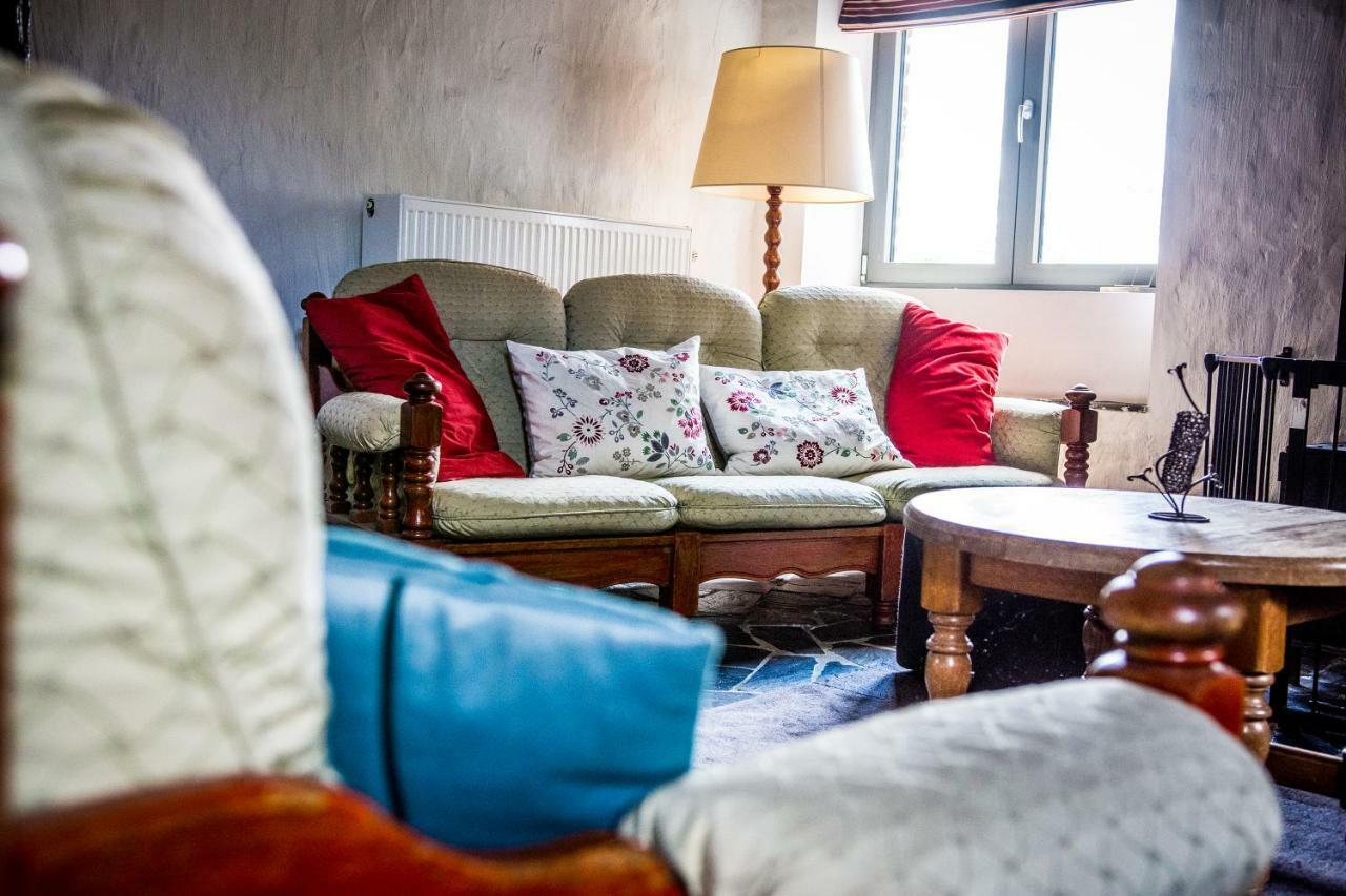 La Retiree Villa Grimbiémont Eksteriør billede